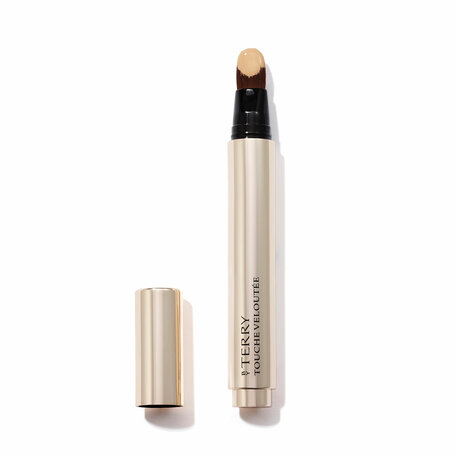 BY TERRY Touche Veloutée Highlighting Concealer Brush - 2 Cream | @violetgrey