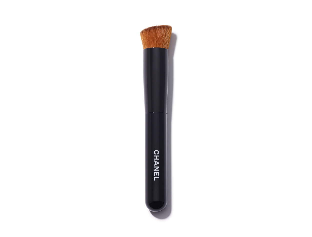 Chanel Les Pinceaux De Chanel 2-In-1 Brush Fluid And | VIOLET GREY