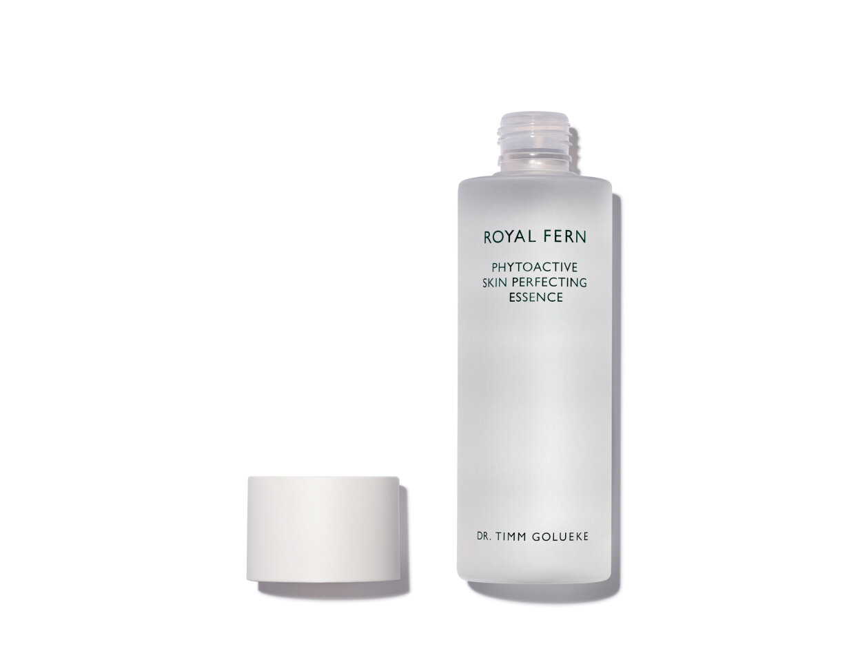 Royal Fern - Phytoactive Skin Perfecting Essence 